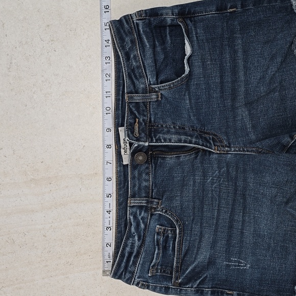 Refuge Distressed Denim Shorts - Picture 5 of 6